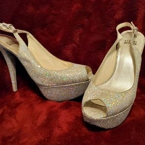 Stuart Weitzman High Heel Platform Shoes Silver Gliter Glamer And Glitz Size 9.5
